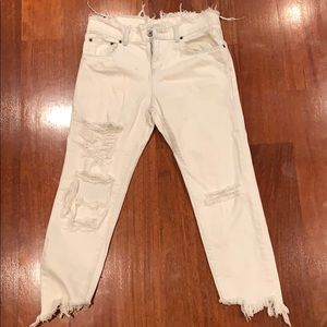 Carman distressed while jeans